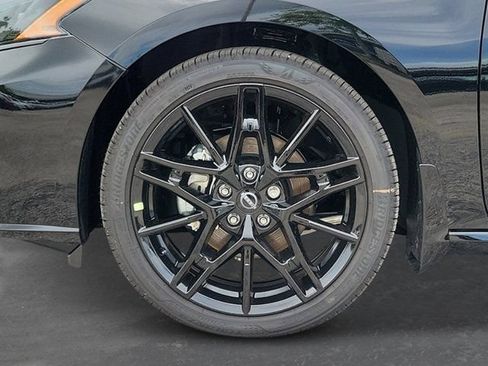 New 2026 Nissan Altima 2.5 SR w/ SR Midnight Edition Package FWD image 9