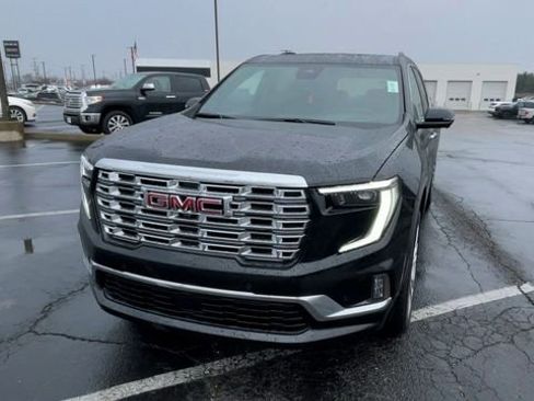 New 2026 GMC Acadia Denali w/ Super Cruise Package image 5
