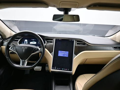 Used 2013 Tesla Model S Performance image 31