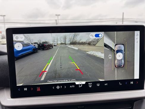 New 2026 Ford Explorer ST-Line w/ ST-Line Street Pack image 22