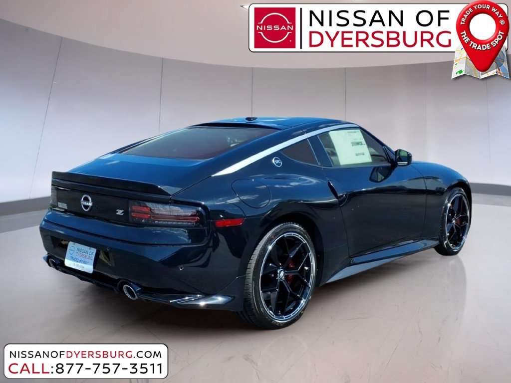 New 2027 Nissan Z Performance RWD image 3
