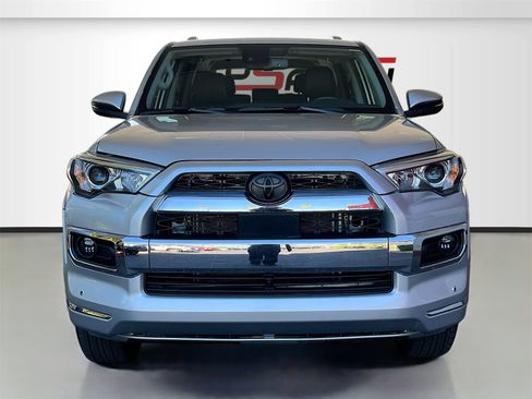 Used 2023 Toyota 4Runner Limited image 2