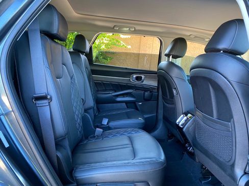Used 2023 Kia Sorento SX Prestige AWD/4WD image 48