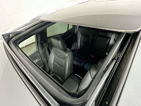 Used 2024 Cadillac XT6 Luxury AWD/4WD image 21