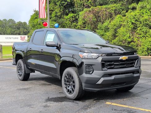 New 2026 Chevrolet Colorado W/T w/ WT Custom Package RWD image 8