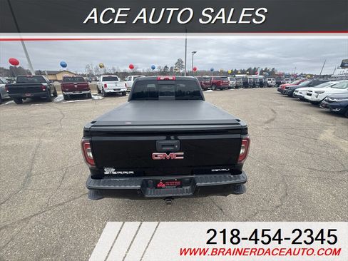 Used 2017 GMC Sierra 1500 Denali AWD/4WD image 9