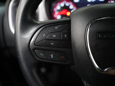 Used 2020 Dodge Charger SXT w/ Blacktop Package image 12