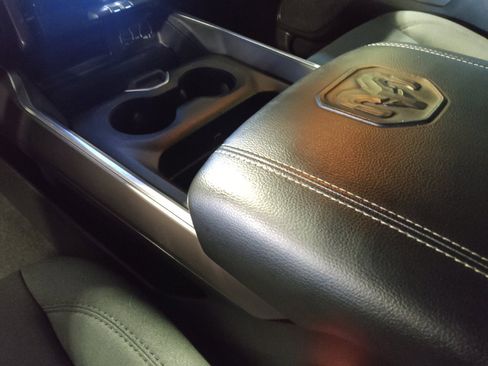 Used 2021 RAM 1500 Big Horn image 26