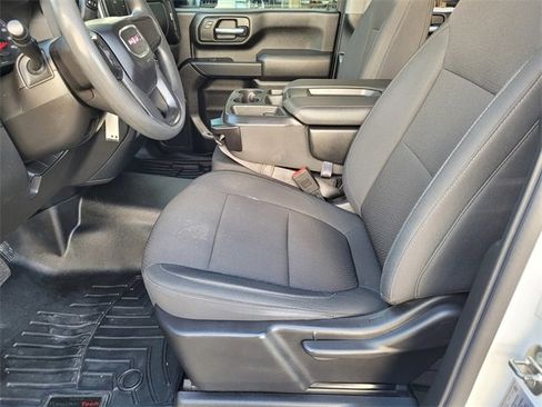 Used 2022 GMC Sierra 2500 Pro w/ Convenience Package image 17