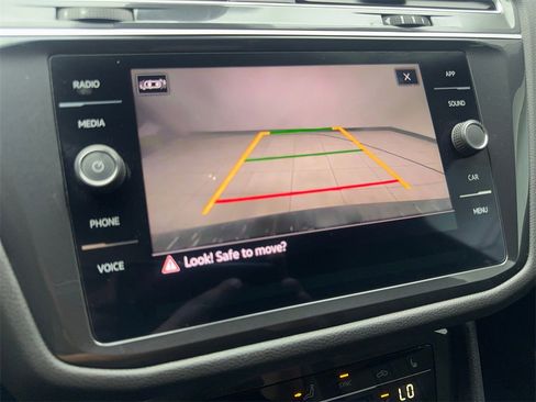 Used 2024 Volkswagen Tiguan SE R-Line w/ MDO Package, Three-Row image 69