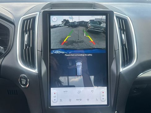 Certified 2024 Ford Edge Titanium AWD/4WD image 31