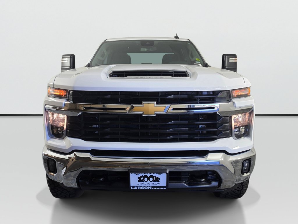 Used 2025 Chevrolet Silverado 2500 LT w/ Convenience Package AWD/4WD image 9