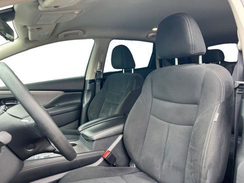 Used 2022 Nissan Murano S image 10