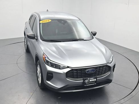 Used 2024 Ford Escape Active AWD/4WD image 49