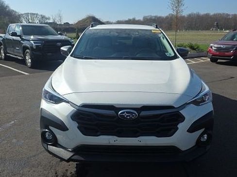 Used 2024 Subaru Crosstrek 2.0i Premium image 2