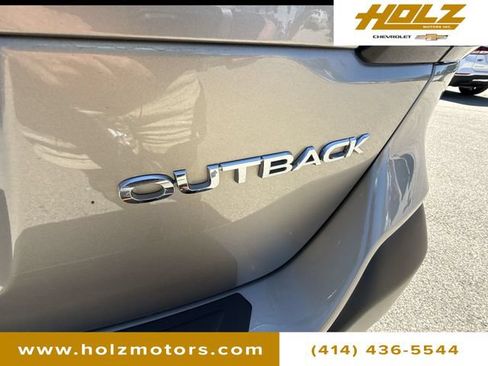 Used 2020 Subaru Outback Limited w/ Popular Package #2 AWD/4WD image 32