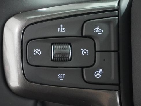 New 2026 Chevrolet Silverado 2500 ZR2 w/ LPO, Dark Essentials Package image 17