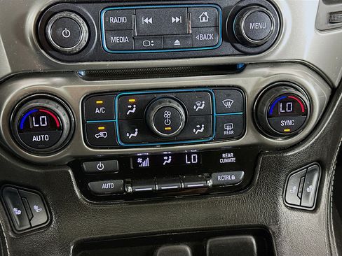 Used 2017 Chevrolet Tahoe LT image 23