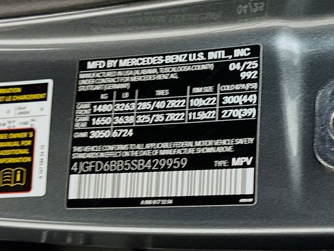 Certified 2025 Mercedes-Benz GLE 53 AMG 4MATIC Coupe image 35