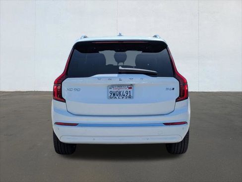 Used 2026 Volvo XC90 B6 Plus w/ Protection Package Premier image 4