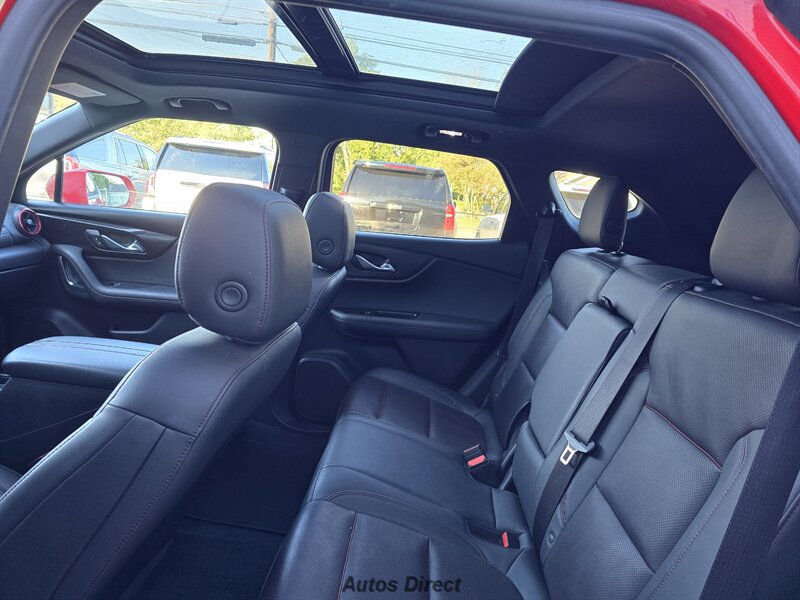 Used 2019 Chevrolet Blazer RS w/ Sun and Wheels Package FWD image 28