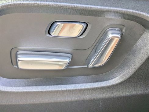 Certified 2025 MAZDA CX-5 Signature image 17