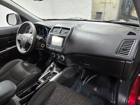 Used 2022 Mitsubishi Outlander Sport LE image 50