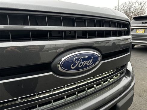 Certified 2019 Ford F150 XLT w/ Equipment Group 302A Luxury image 10