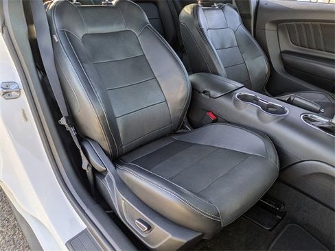 Used 2015 Ford Mustang GT Premium image 11