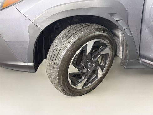 Used 2024 Subaru Crosstrek 2.5i Limited w/ Crosstrek Mirror Package AWD/4WD image 37