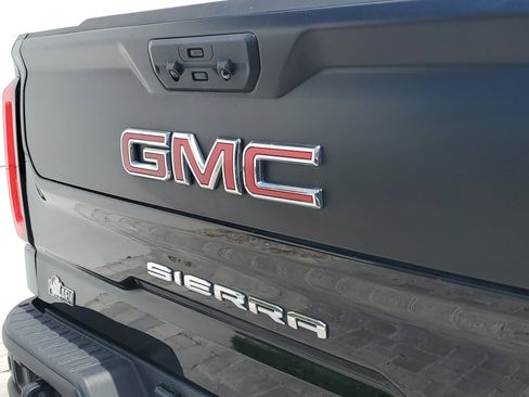 Certified 2024 GMC Sierra 1500 AT4X w/ AT4X AEV Edition AWD/4WD image 7