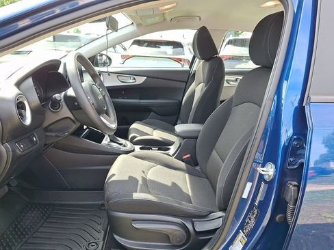 Certified 2024 Kia Forte LXS FWD image 12