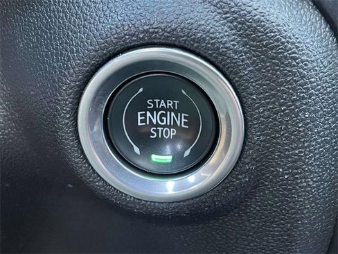 Used 2021 GMC Sierra 1500 Denali w/ Denali Ultimate Package image 39