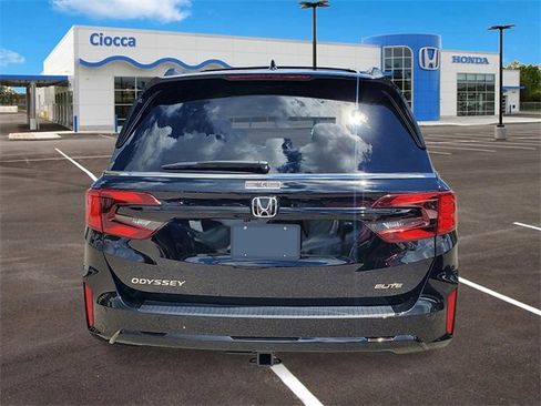 New 2026 Honda Odyssey Elite image 4