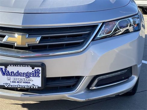Used 2018 Chevrolet Impala LT image 9