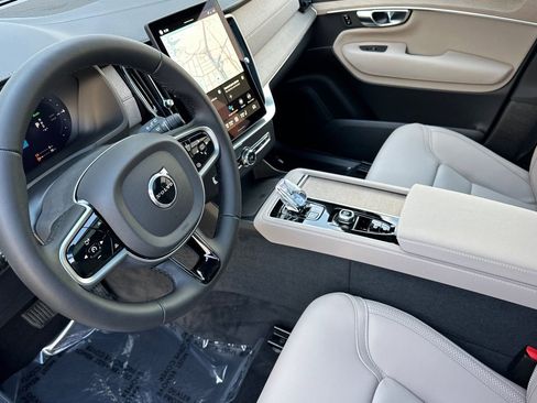 New 2026 Volvo XC90 T8 Plus w/ Protection Package Premier image 13