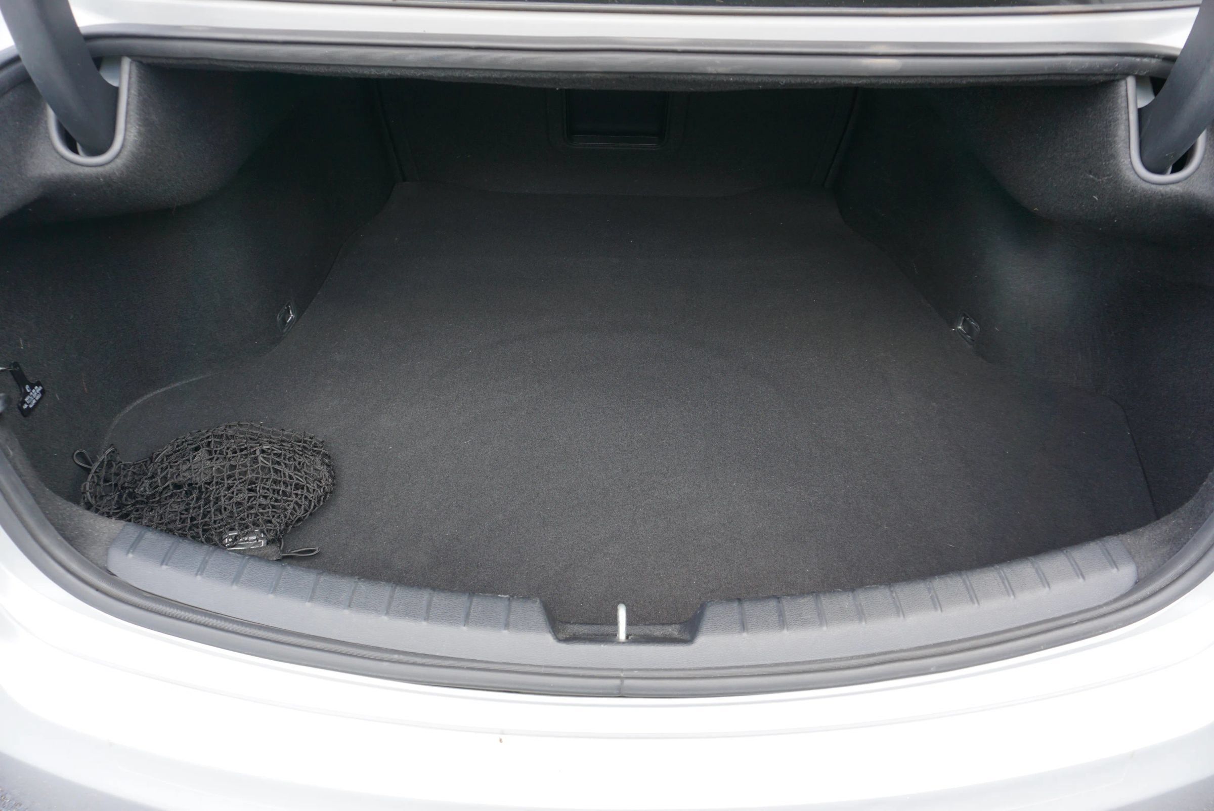 Used 2017 Kia Cadenza Premium w/ Luxury Package FWD image 15