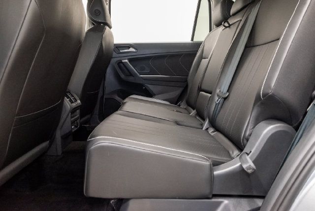 Used 2023 Volkswagen Tiguan SE FWD image 26