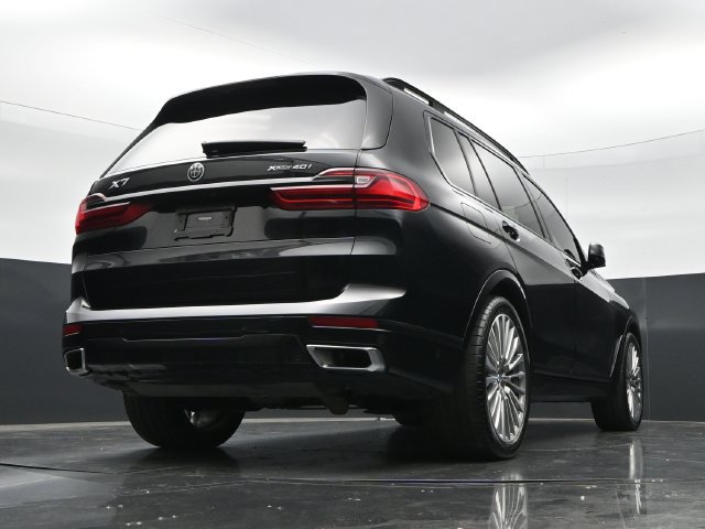 Used 2021 BMW X7 xDrive40i w/ Executive Package AWD/4WD image 45