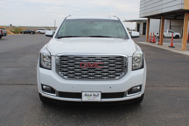 Used 2018 GMC Yukon Denali w/ Denali Ultimate Package AWD/4WD image 11