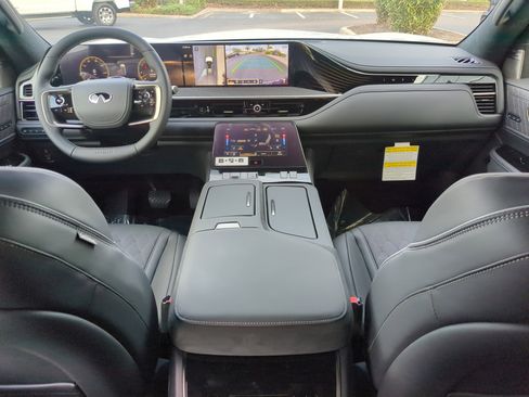 New 2026 INFINITI QX80 Autograph w/ Premium Cargo Package image 12