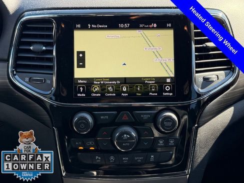 Used 2022 Jeep Grand Cherokee Laredo X image 16