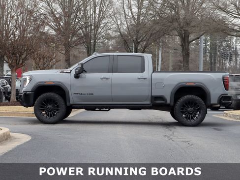 Used 2024 GMC Sierra 2500 AT4X image 5