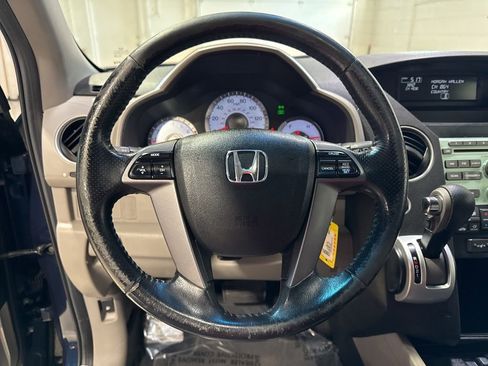 Used 2011 Honda Pilot EX-L image 11