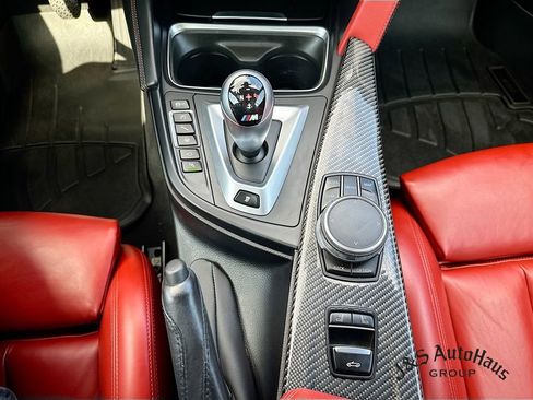 Used 2020 BMW M4 Convertible w/ Competition Package RWD image 16
