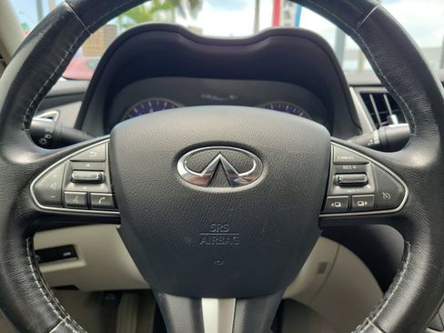 Used 2015 INFINITI Q50 w/ Moonroof Package RWD image 21