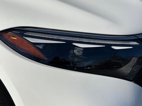 New 2026 Mercedes-Benz EQS 400 4MATIC SUV image 10