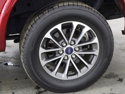 Used 2019 Ford F150 XLT w/ Equipment Group 302A Luxury image 39