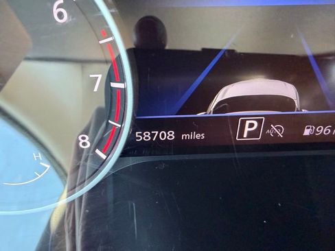 Used 2024 Nissan Sentra SV FWD image 25