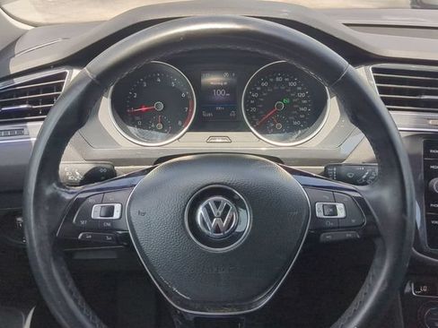 Used 2018 Volkswagen Tiguan SE FWD image 31